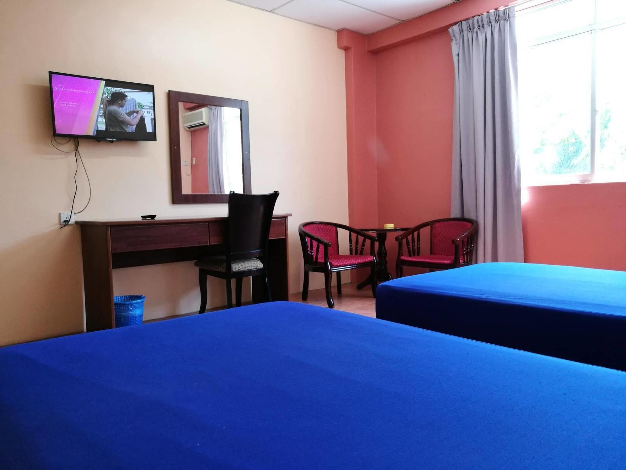 Hotel Asrc *